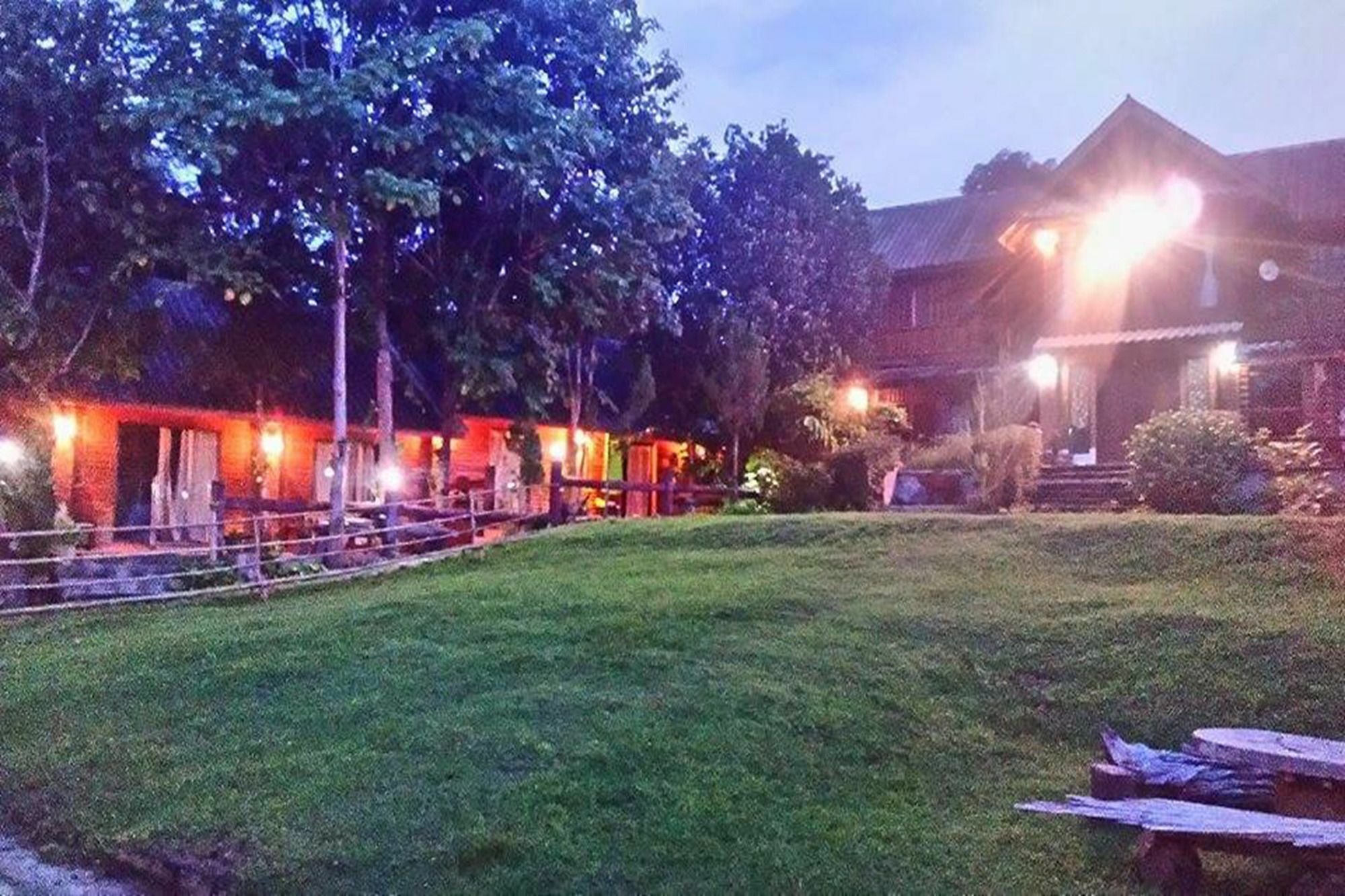 The Local Story Resort Ban Mon Talaeng エクステリア 写真