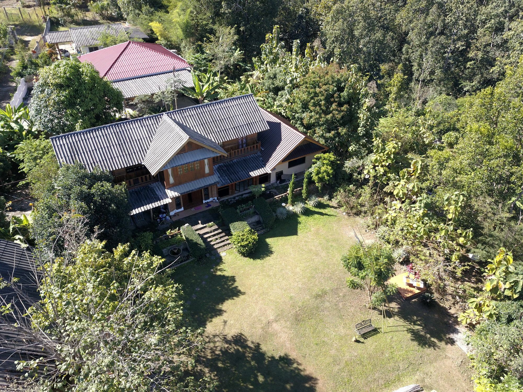 The Local Story Resort Ban Mon Talaeng エクステリア 写真